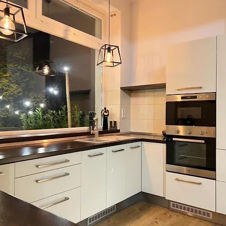 Апартаменты House *
